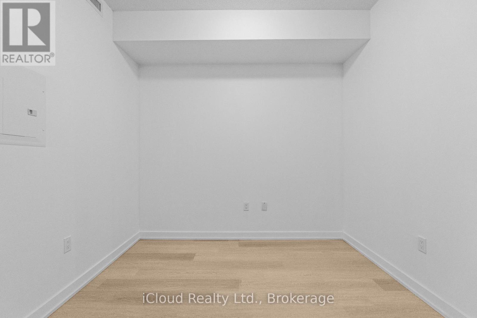 519 - 859 The Queensway, Toronto, Ontario M8Z 1N8 - Photo 21 - W12678386