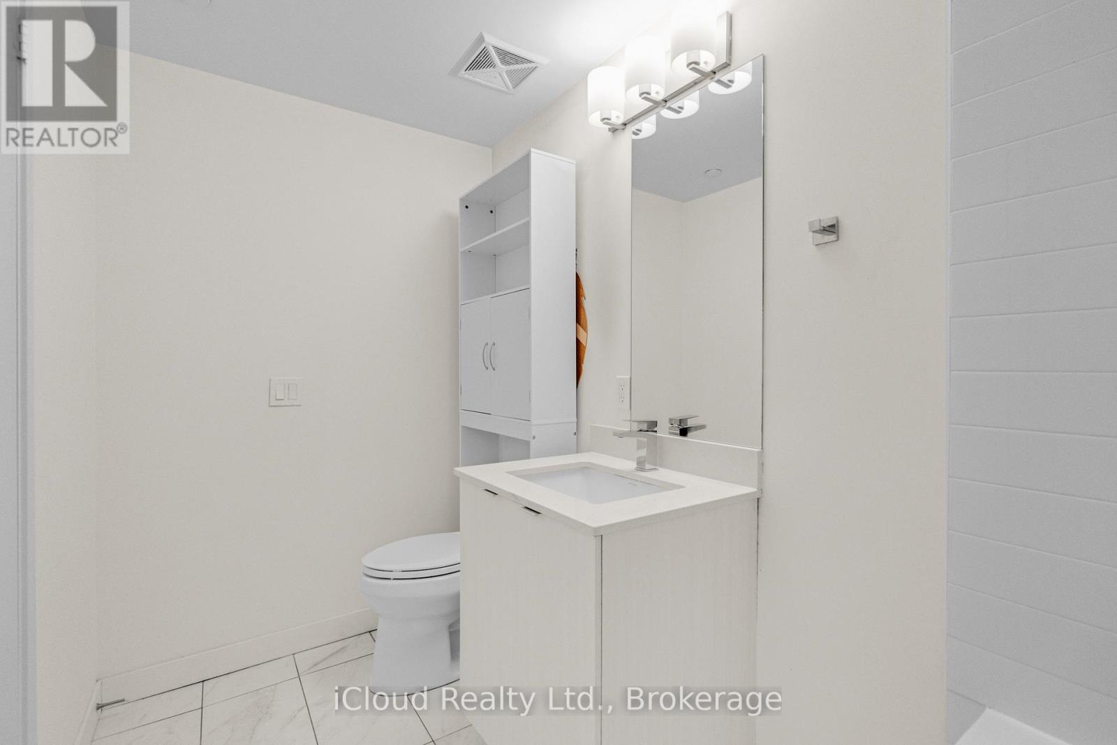 519 - 859 The Queensway, Toronto, Ontario M8Z 1N8 - Photo 31 - W12678386