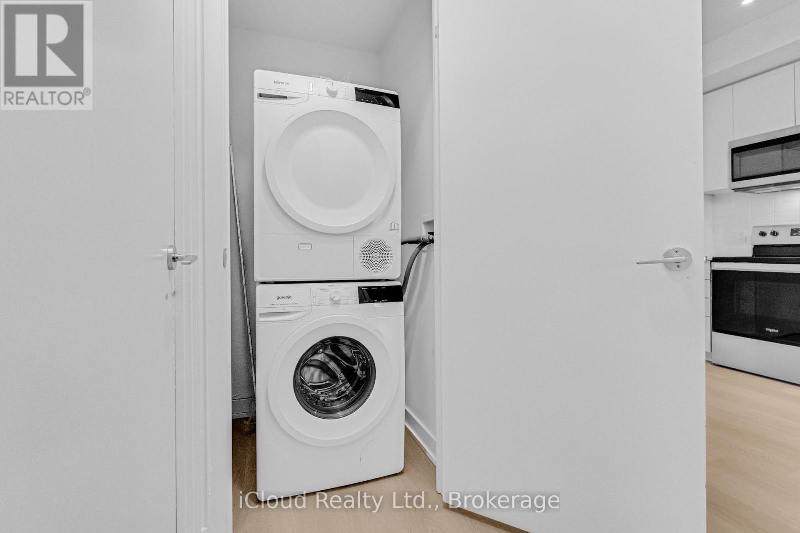 519 - 859 The Queensway, Toronto, Ontario M8Z 1N8 - Photo 32 - W12678386