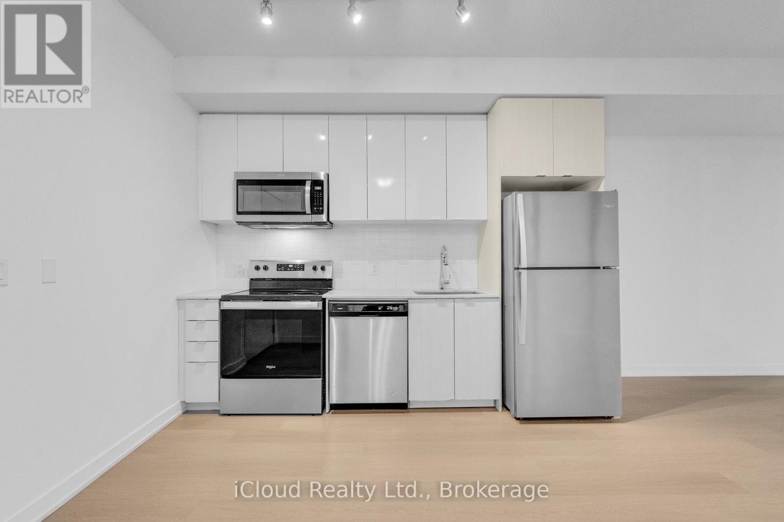 519 - 859 The Queensway, Toronto, Ontario M8Z 1N8 - Photo 8 - W12678386