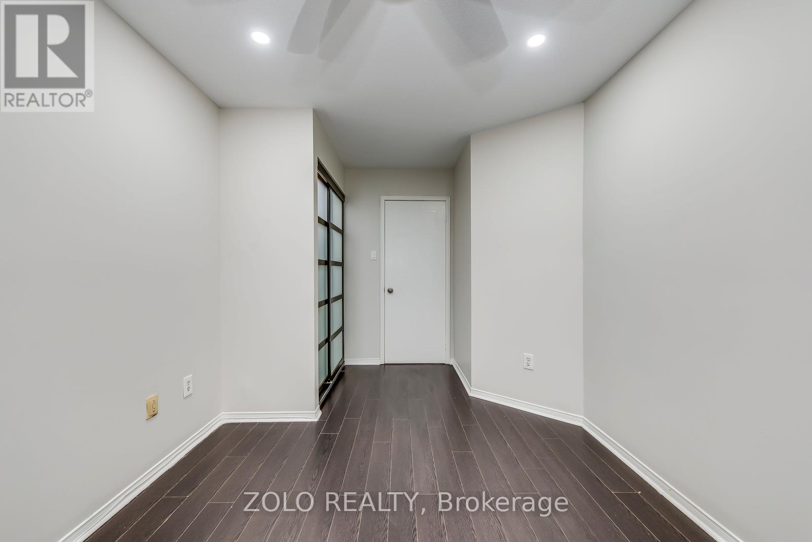 10 - 45 Bristol Road E, Mississauga, Ontario  L4Z 3P5 - Photo 12 - W12678402