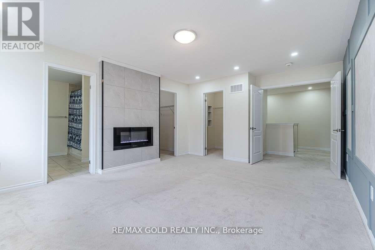 31 Troyer Street, Brampton, Ontario  L7A 4T3 - Photo 10 - W12678444