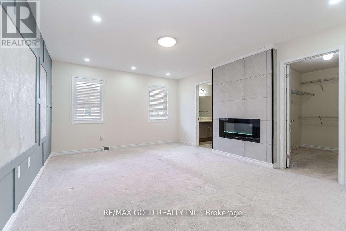 31 Troyer Street, Brampton, Ontario  L7A 4T3 - Photo 11 - W12678444