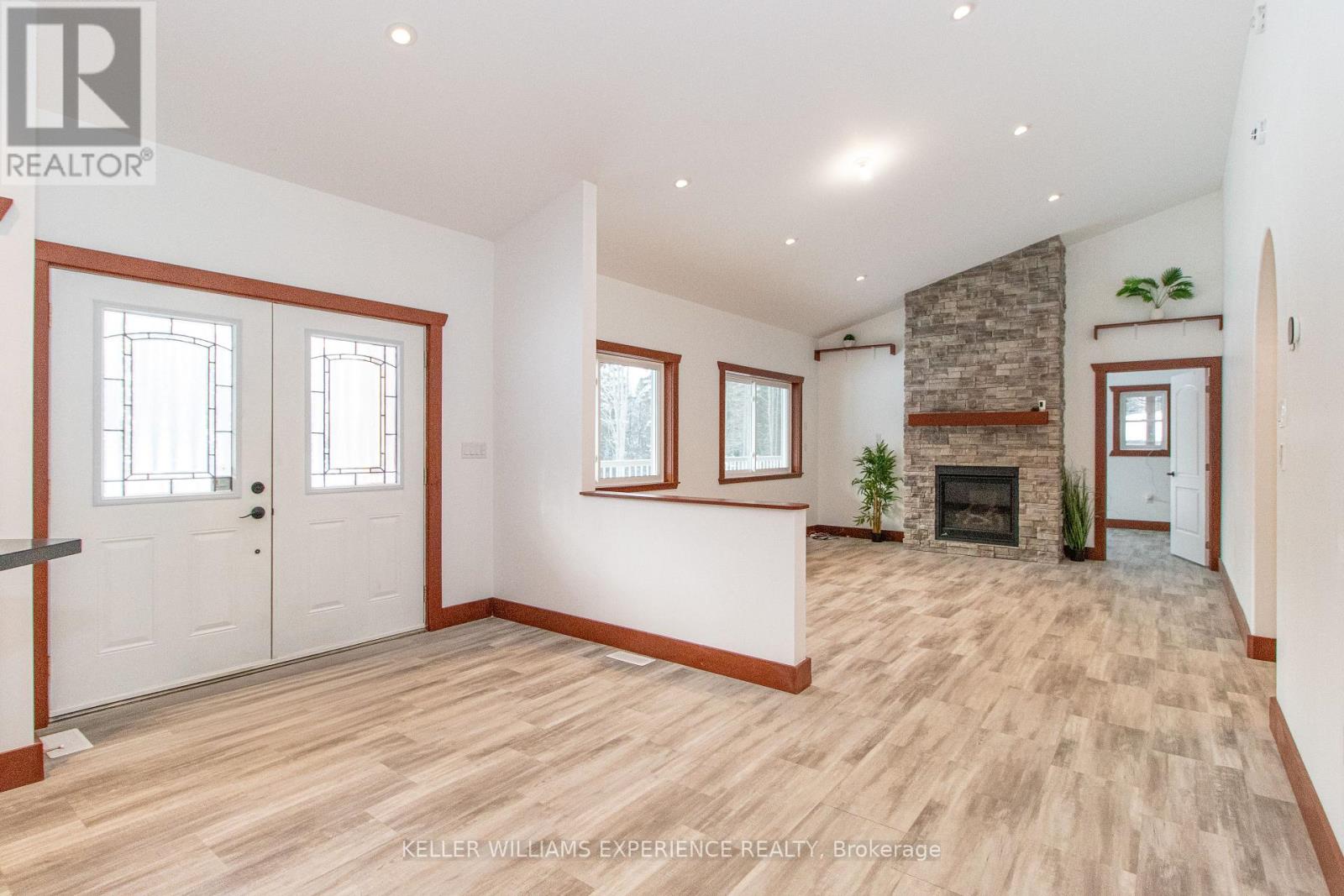 213 Yearley Road, Mcmurrich/monteith, Ontario  P0A 1Y0 - Photo 11 - X12678336