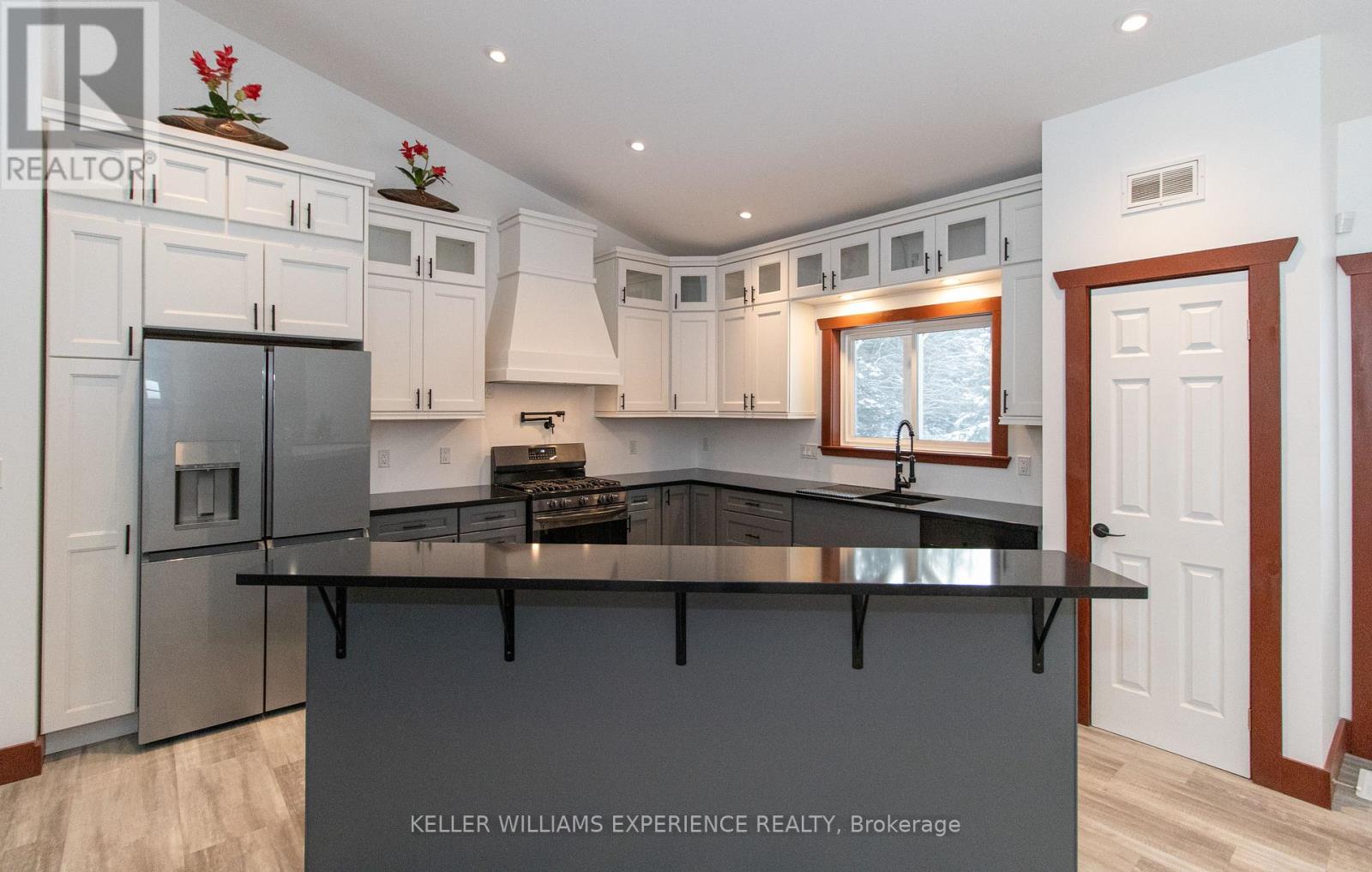 213 Yearley Road, Mcmurrich/monteith, Ontario  P0A 1Y0 - Photo 13 - X12678336