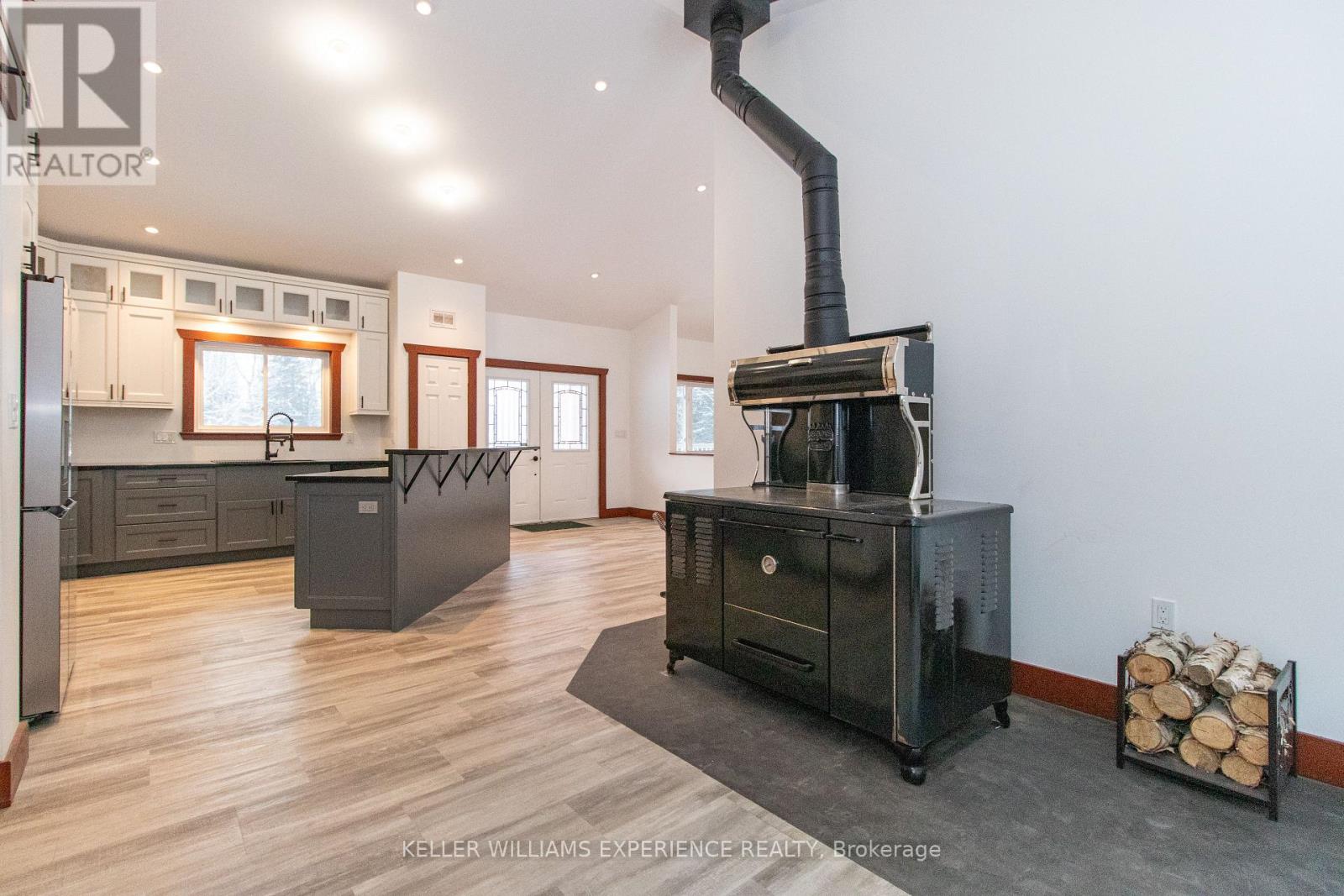 213 Yearley Road, Mcmurrich/monteith, Ontario  P0A 1Y0 - Photo 18 - X12678336