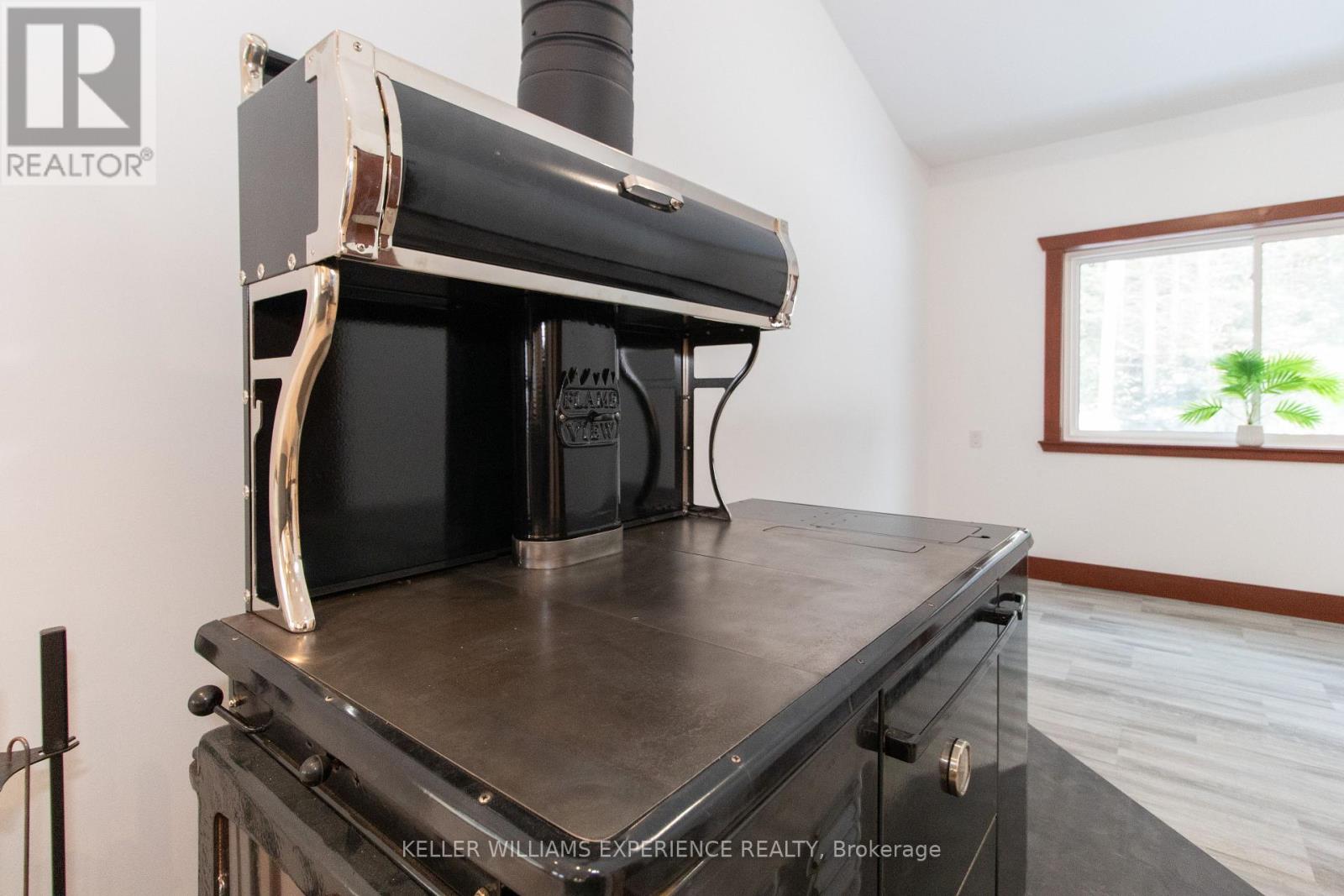 213 Yearley Road, Mcmurrich/monteith, Ontario  P0A 1Y0 - Photo 19 - X12678336