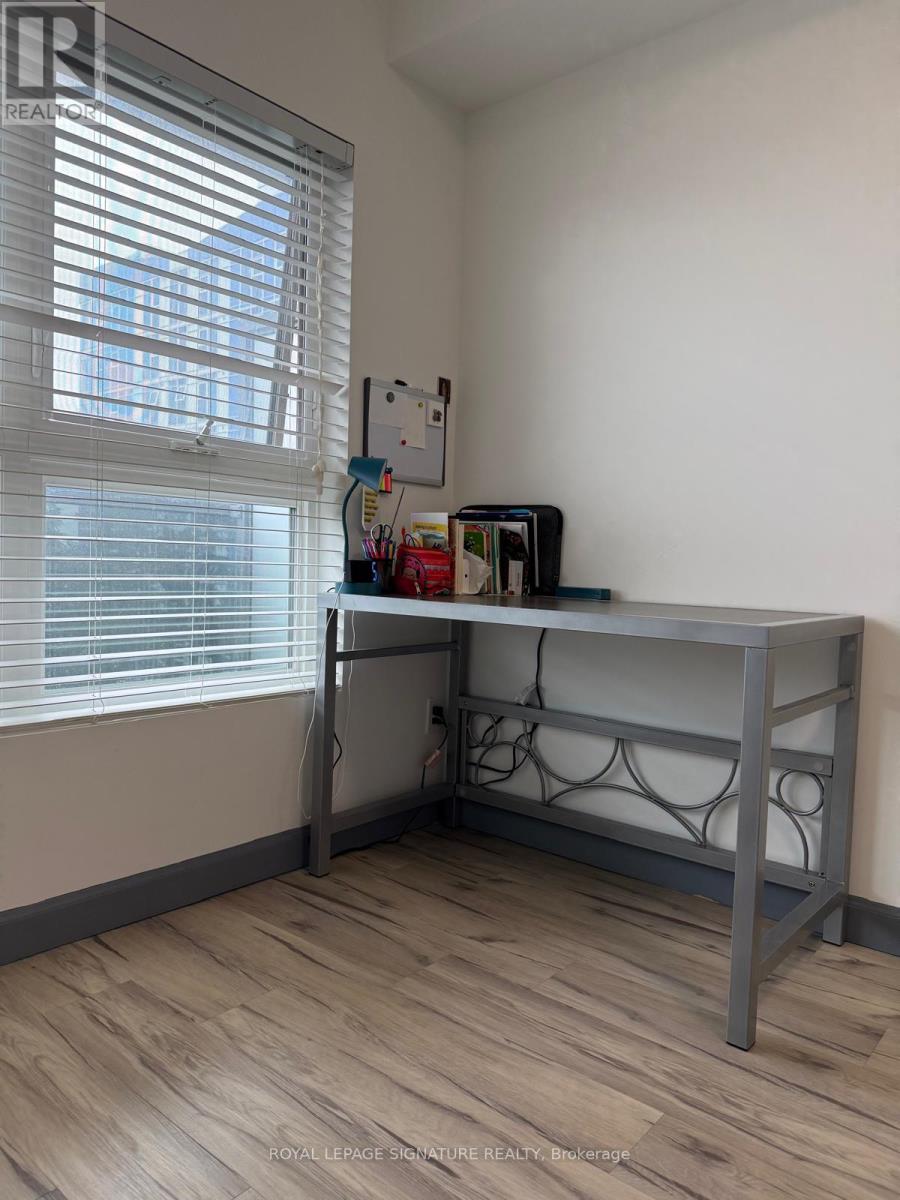 282 - 258b Sunview Street, Waterloo, Ontario  N2L 0H7 - Photo 10 - X12678370