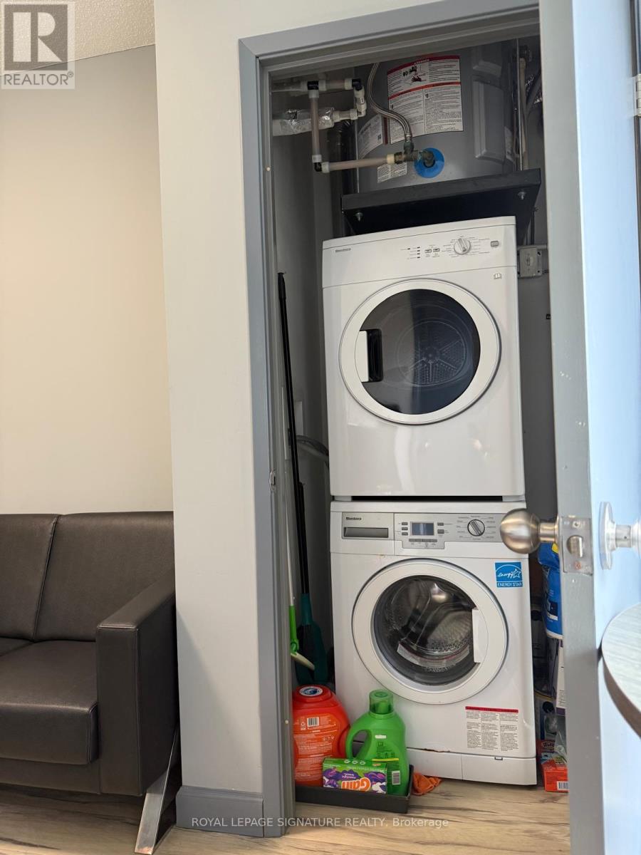 282 - 258b Sunview Street, Waterloo, Ontario  N2L 0H7 - Photo 11 - X12678370