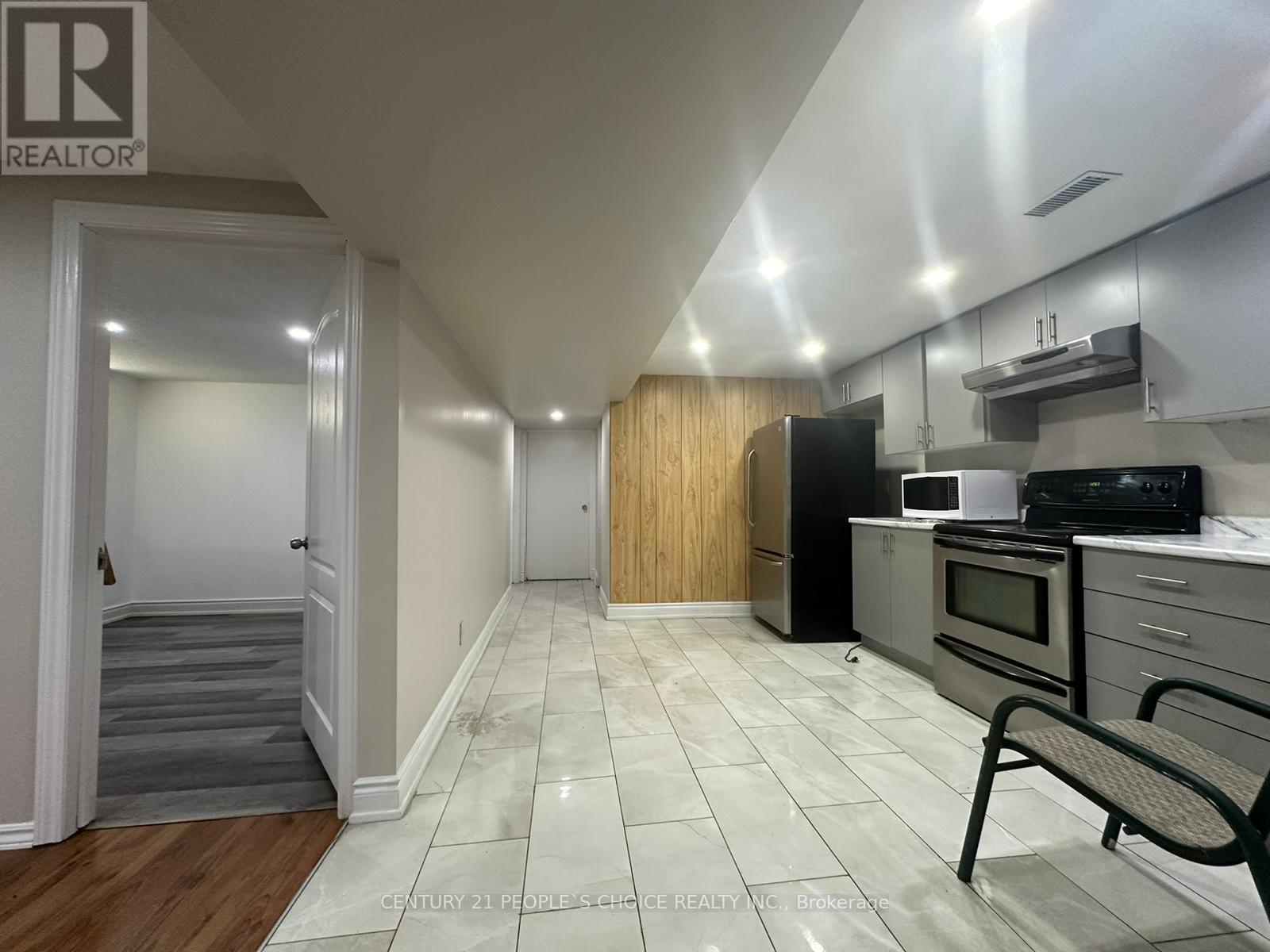 Bsmt - 1129 Langs Circle, Cambridge, Ontario  N3H 5E6 - Photo 1 - X12678388