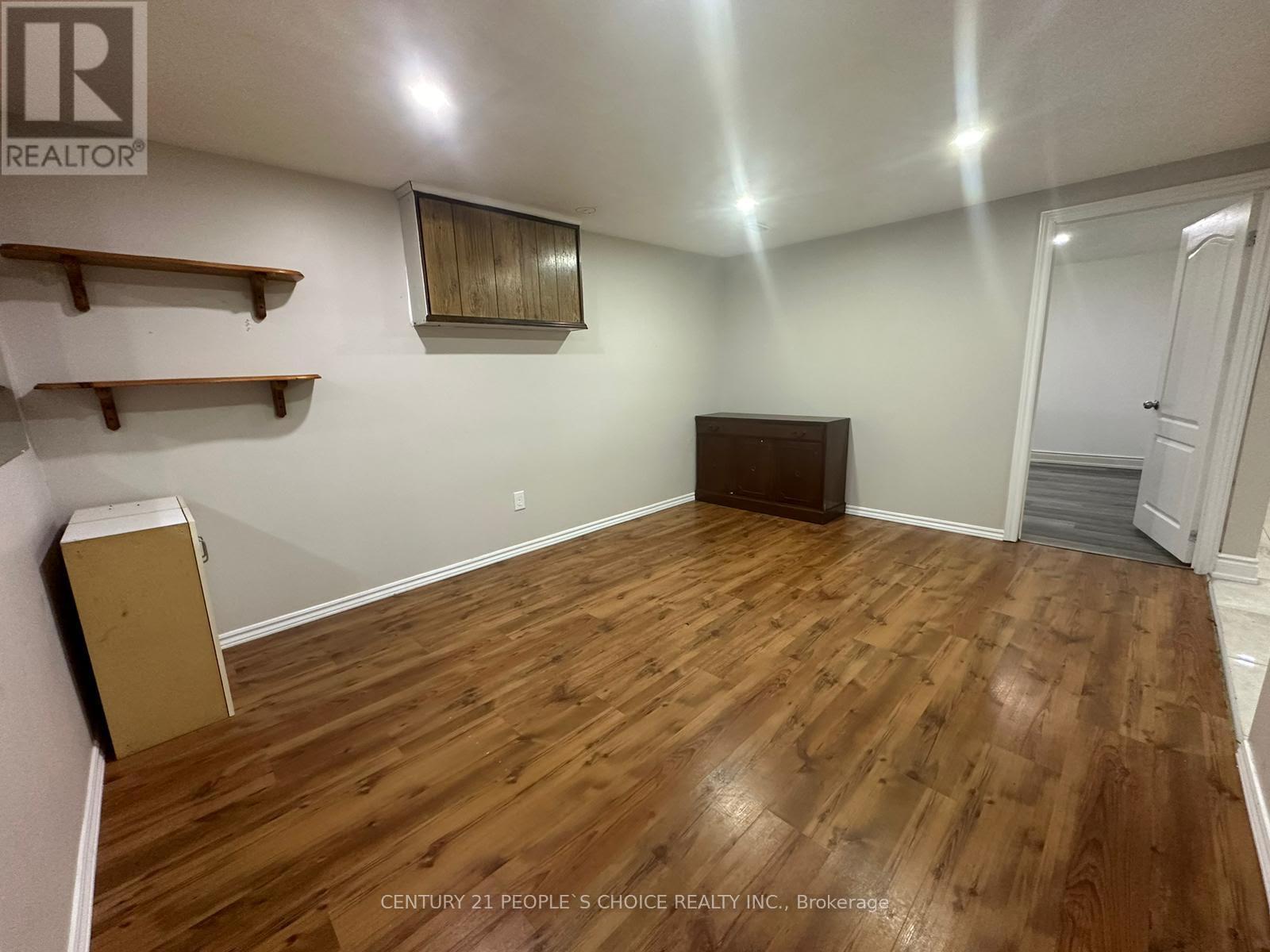 Bsmt - 1129 Langs Circle, Cambridge, Ontario  N3H 5E6 - Photo 3 - X12678388