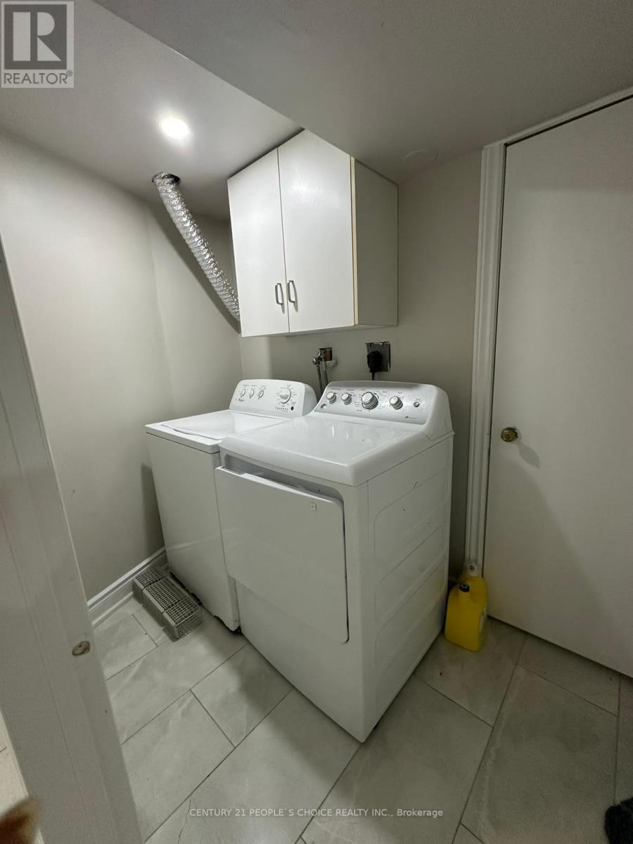 Bsmt - 1129 Langs Circle, Cambridge, Ontario  N3H 5E6 - Photo 7 - X12678388