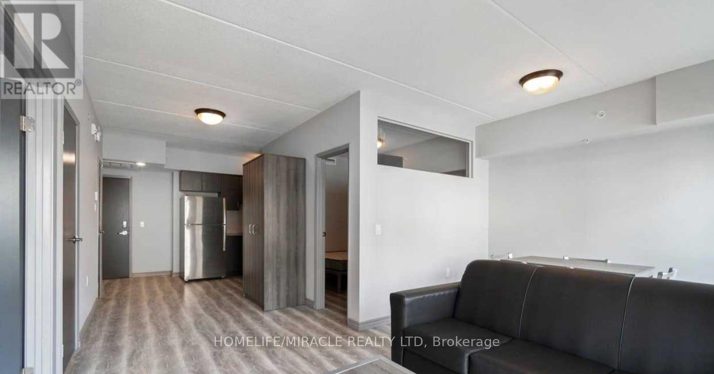 407a - 275 Larch Street E, Waterloo, Ontario  N2L 3R2 - Photo 5 - X12678422