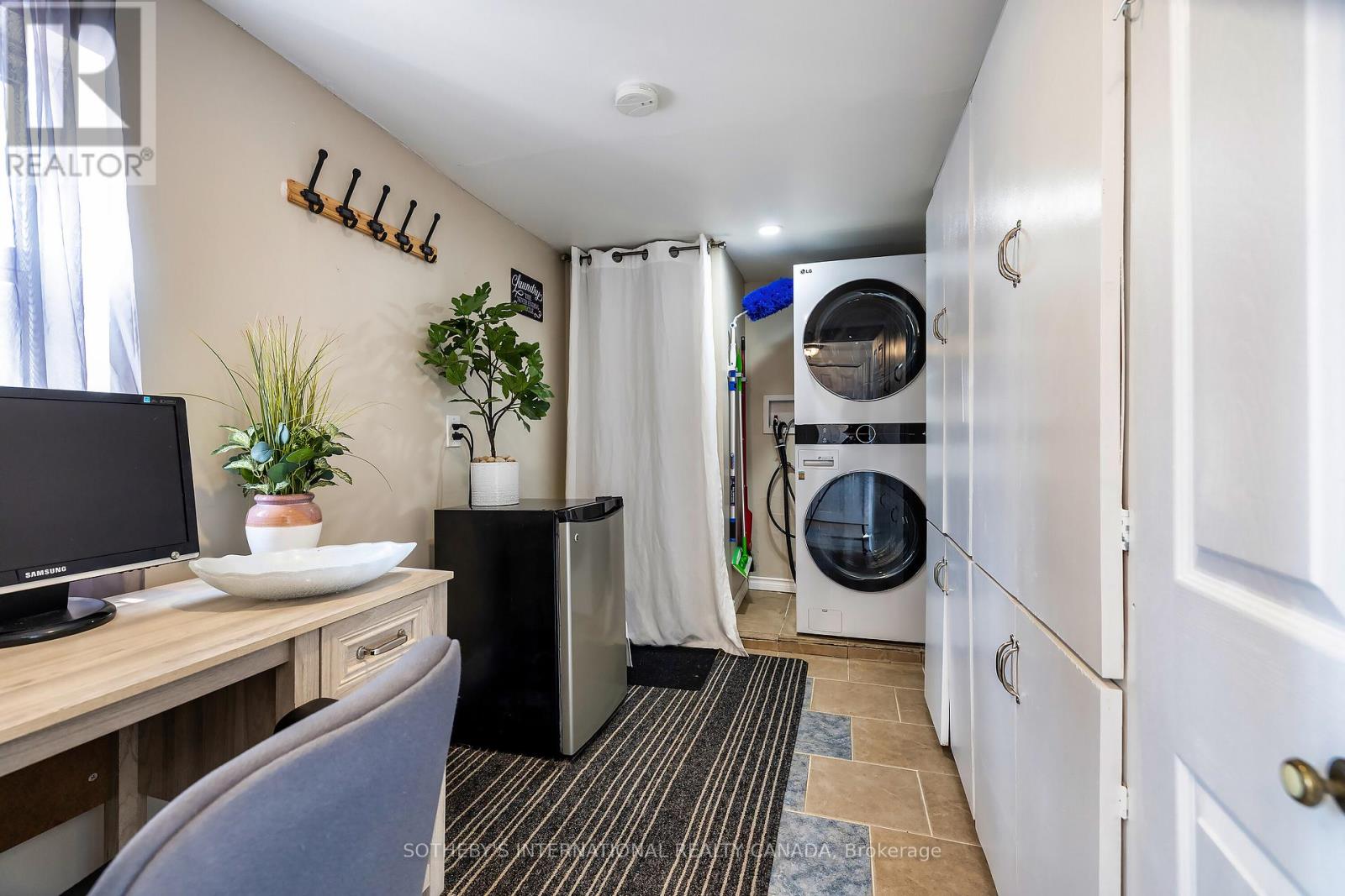 42 Pavillion Road, Kawartha Lakes, Ontario  K0M 1L0 - Photo 23 - X12678430