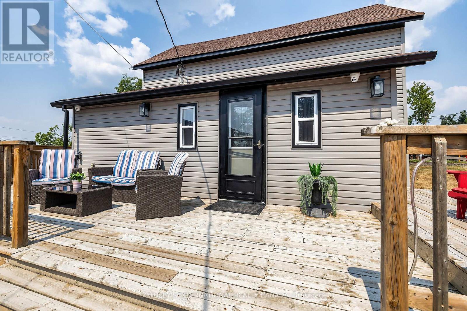 42 Pavillion Road, Kawartha Lakes, Ontario  K0M 1L0 - Photo 6 - X12678430