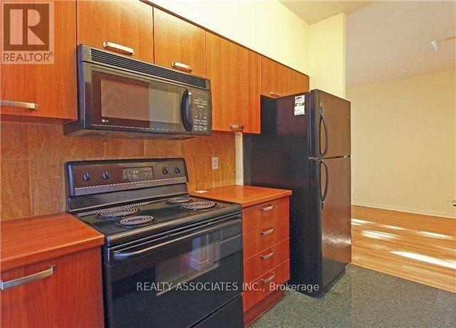 105 - 51 Harrison Garden Boulevard, Toronto, Ontario  M2N 7G4 - Photo 3 - C12640470