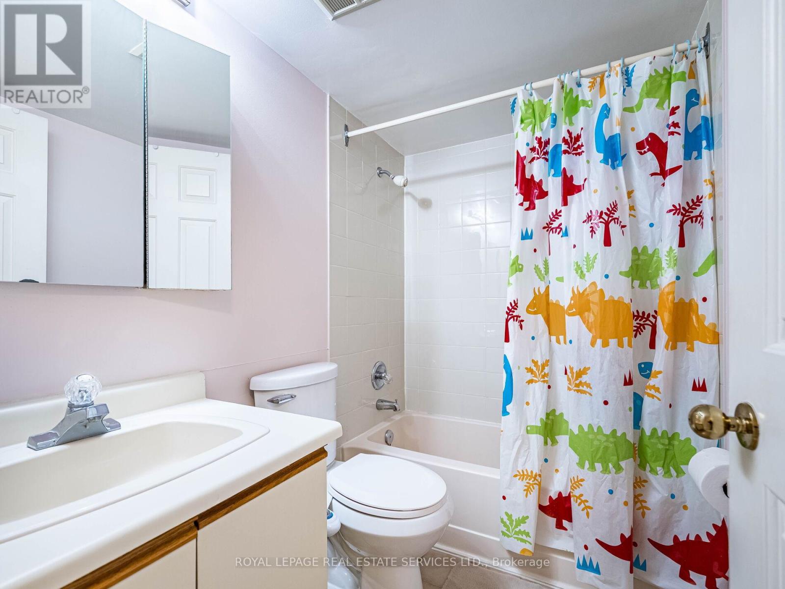 512 - 310 Mill Street S, Brampton, Ontario  L6Y 3B1 - Photo 31 - W12465021