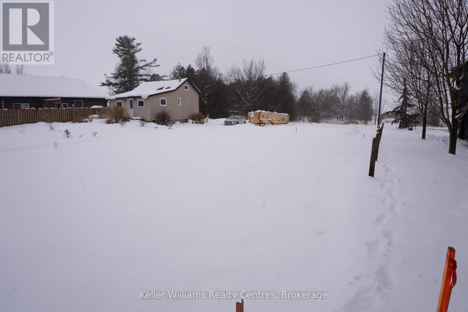 665 Watson Street, South Bruce Peninsula, Ontario  N0H 2T0 - Photo 12 - X12678536