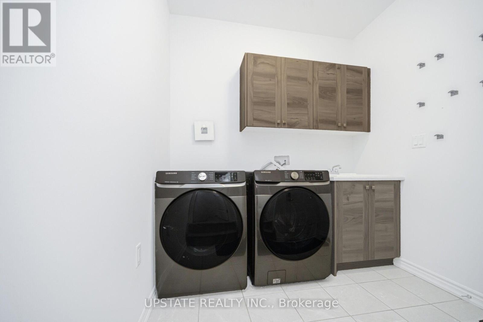 29 Ravenbury Street, Brampton, Ontario  L6P 4P6 - Photo 19 - W12677408