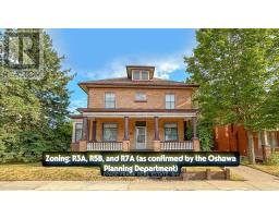 33 FAIRBANKS STREET, Oshawa, Ontario