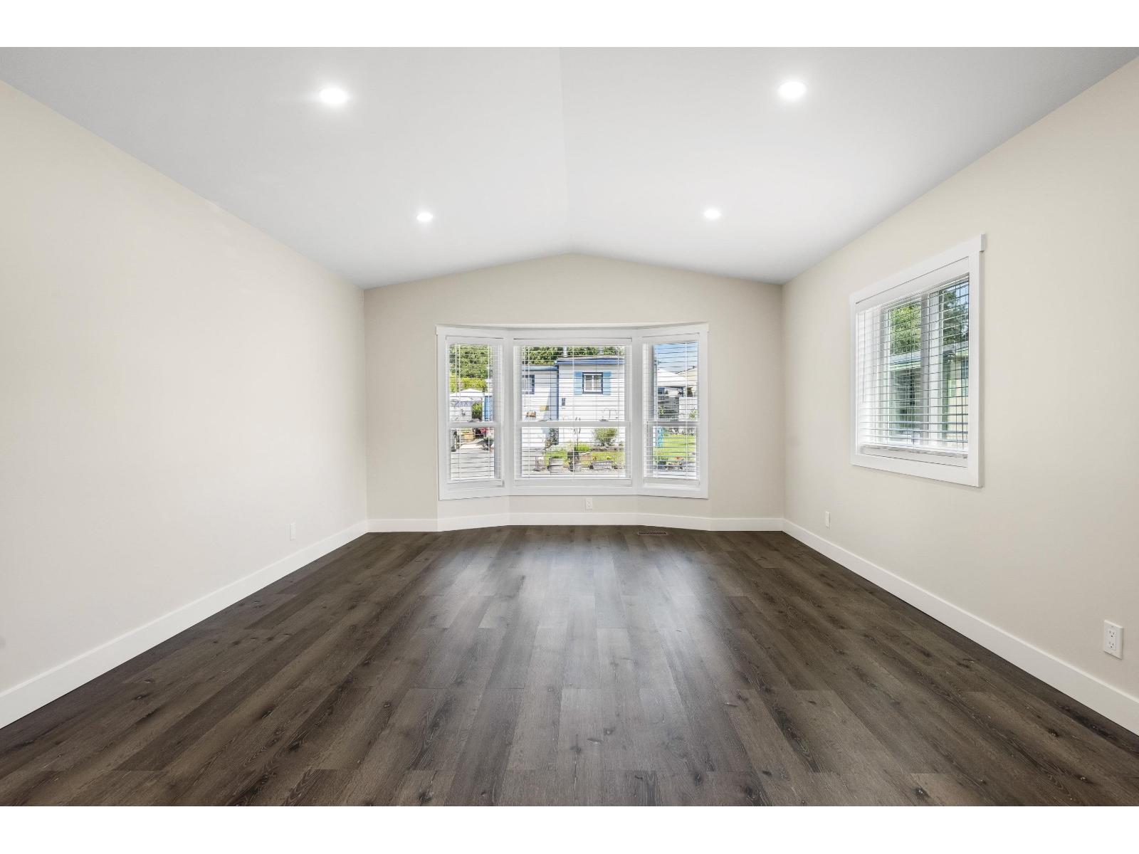 3 44565 Monte Vista Drive, Sardis South, Chilliwack, British Columbia  V2R 5Y4 - Photo 5 - R3077609