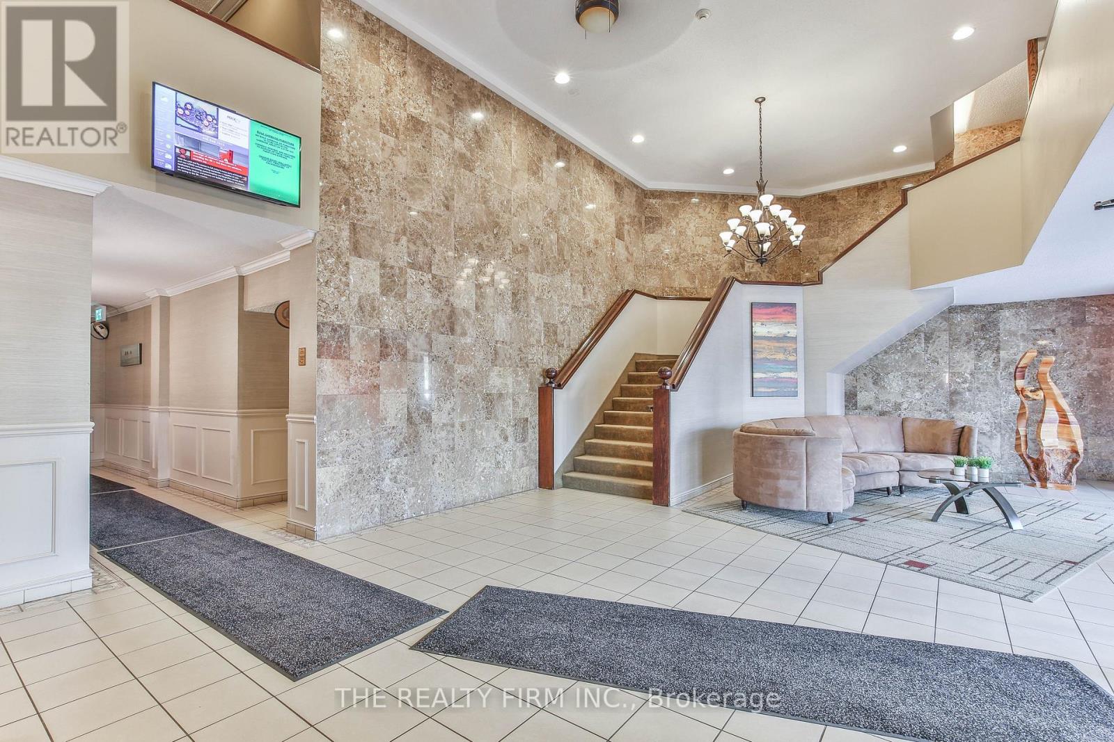 2605 - 323 Colborne Street, London East, Ontario  N6B 3N8 - Photo 4 - X12678534