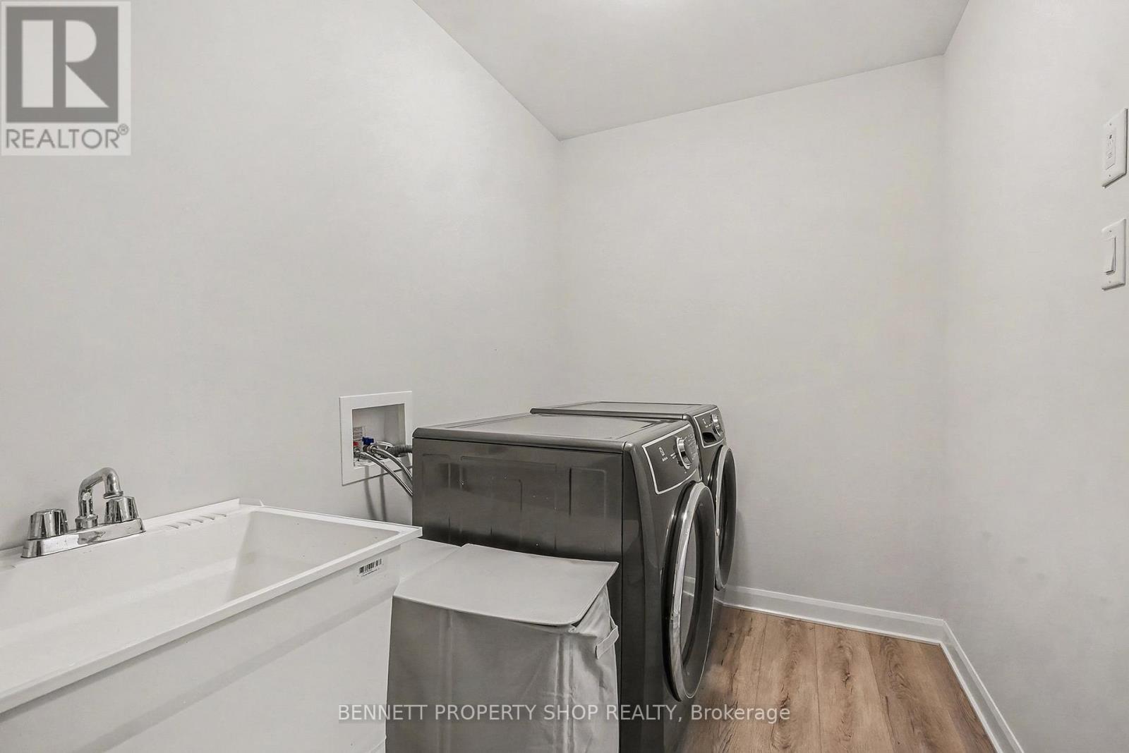 716 Confluence Walk, Ottawa, Ontario  K4A 5R7 - Photo 11 - X12678500