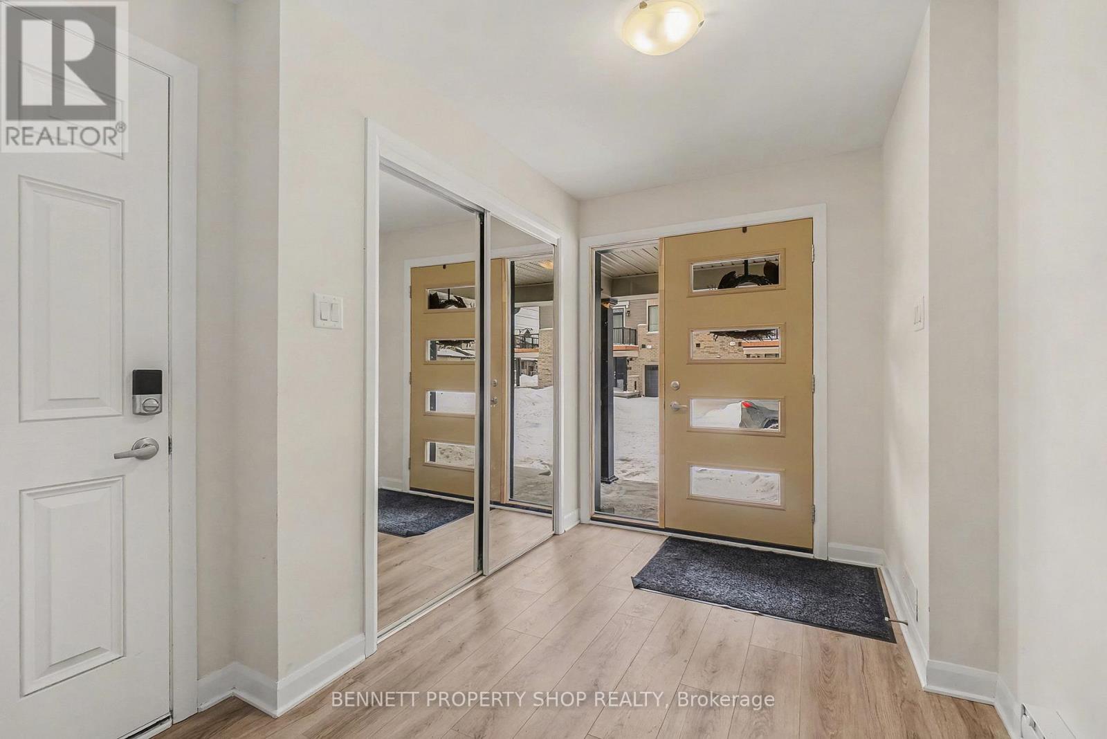 716 Confluence Walk, Ottawa, Ontario  K4A 5R7 - Photo 2 - X12678500