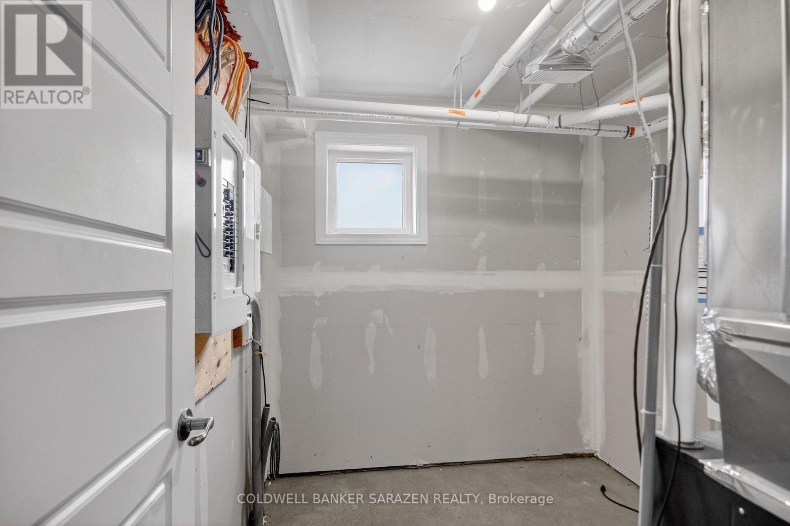 218 Pilot Private, Ottawa, Ontario  K2V 0S4 - Photo 32 - X12678508