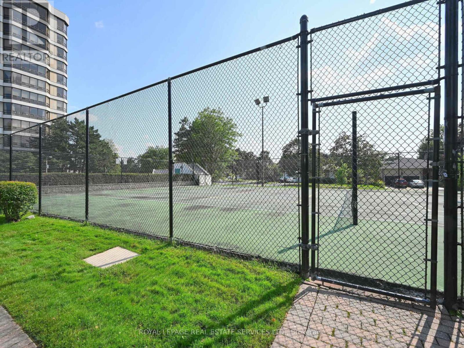 202 - 310 Mill Street S, Brampton, Ontario  L6Y 3B1 - Photo 40 - W12275570