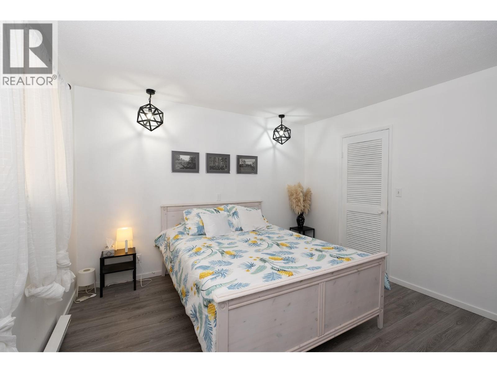 12870 Dogwood Drive, Pender Harbour, British Columbia  V0N 2H1 - Photo 17 - R3077569