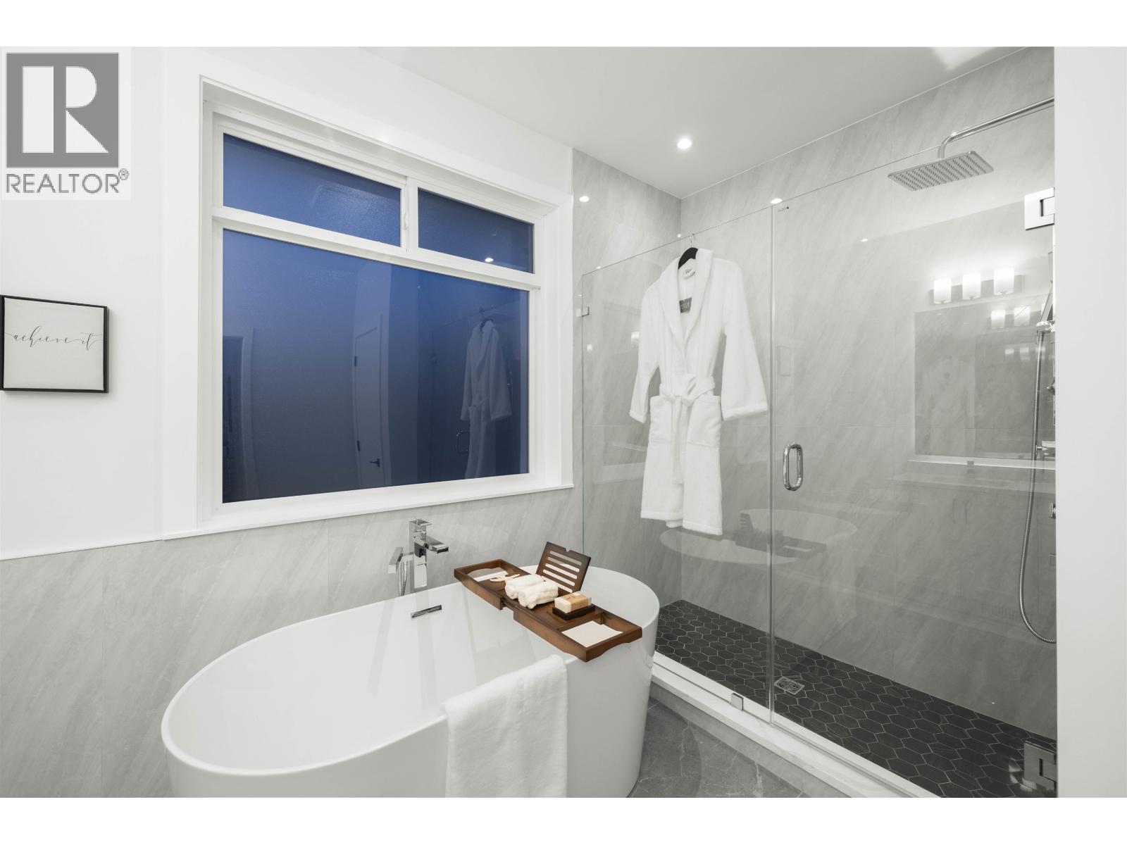 11018 243b Street, Maple Ridge, British Columbia  V2W 1H5 - Photo 21 - R3077587