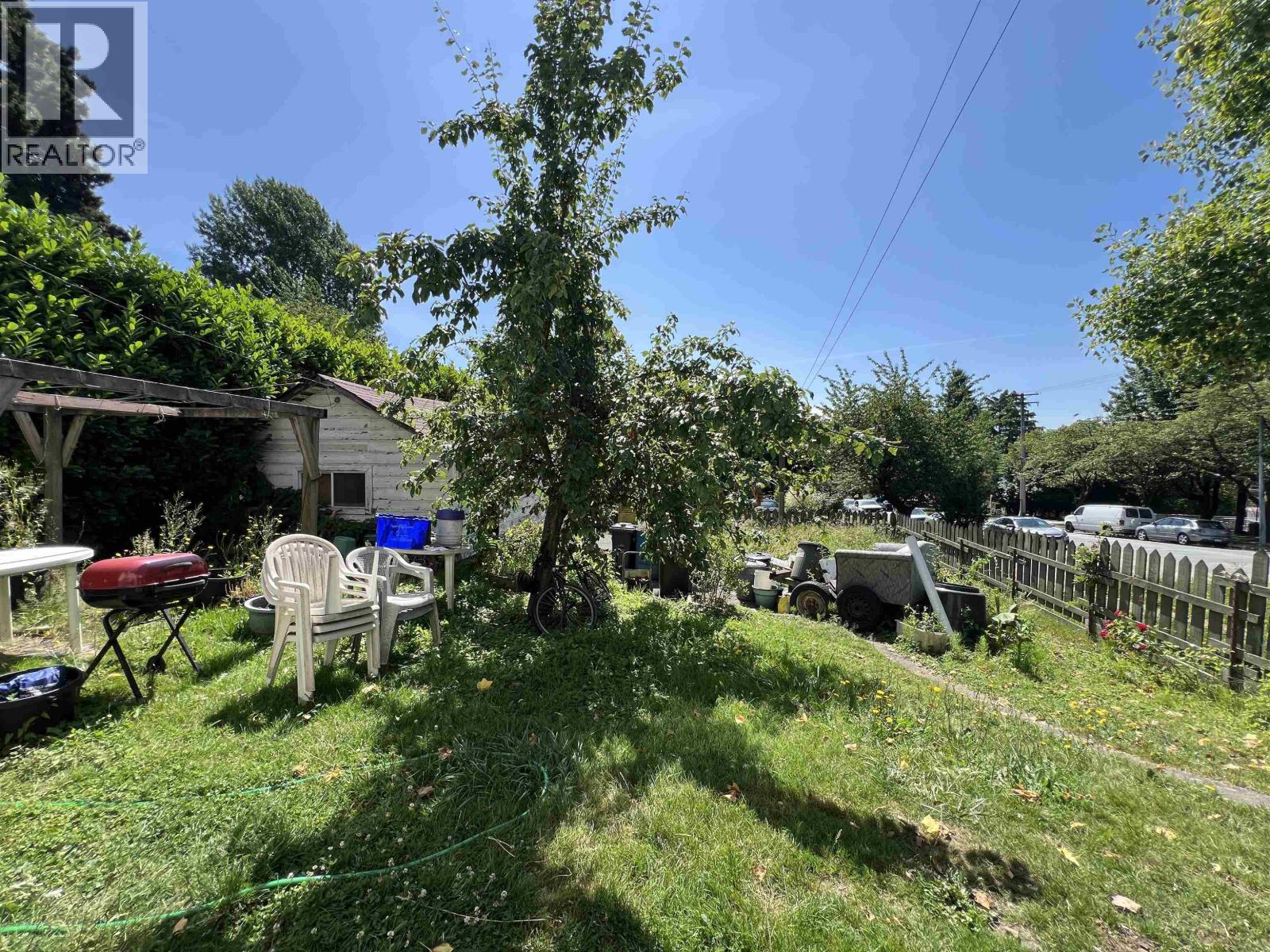 1224 Sixth Avenue, New Westminster, British Columbia  V3M 2C2 - Photo 32 - R3077115