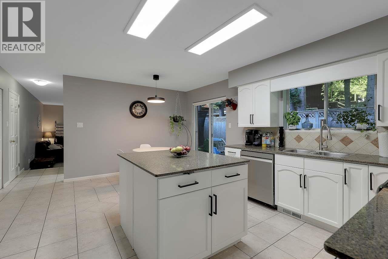 5256 Cambridge Court, Delta, British Columbia  V4M 3Z1 - Photo 16 - R3077417