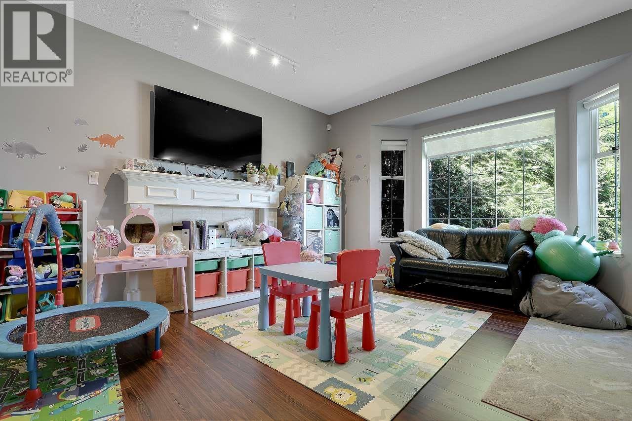 5256 Cambridge Court, Delta, British Columbia  V4M 3Z1 - Photo 13 - R3077417