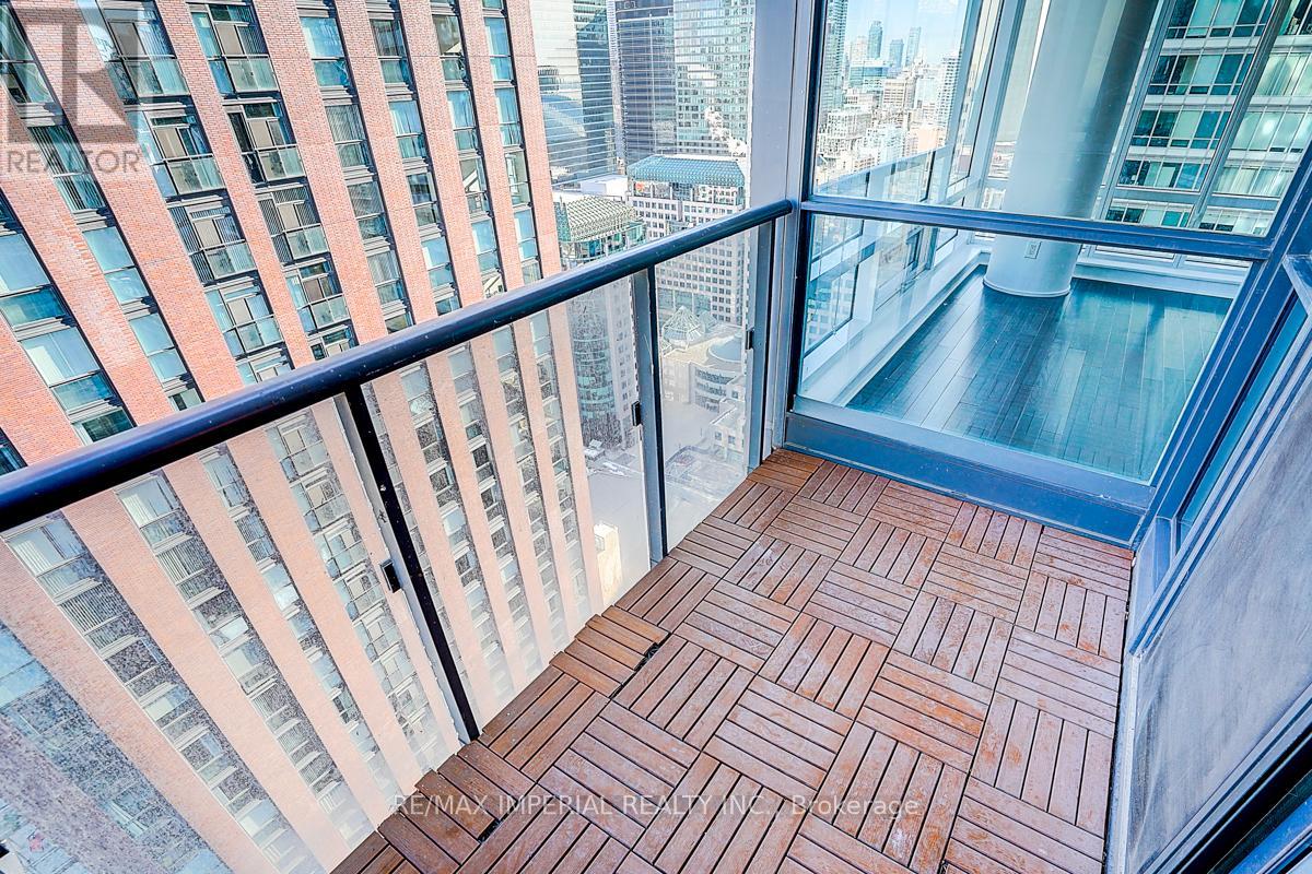 3407 - 295 Adelaide Street W, Toronto, Ontario  M5V 0L4 - Photo 21 - C12678492