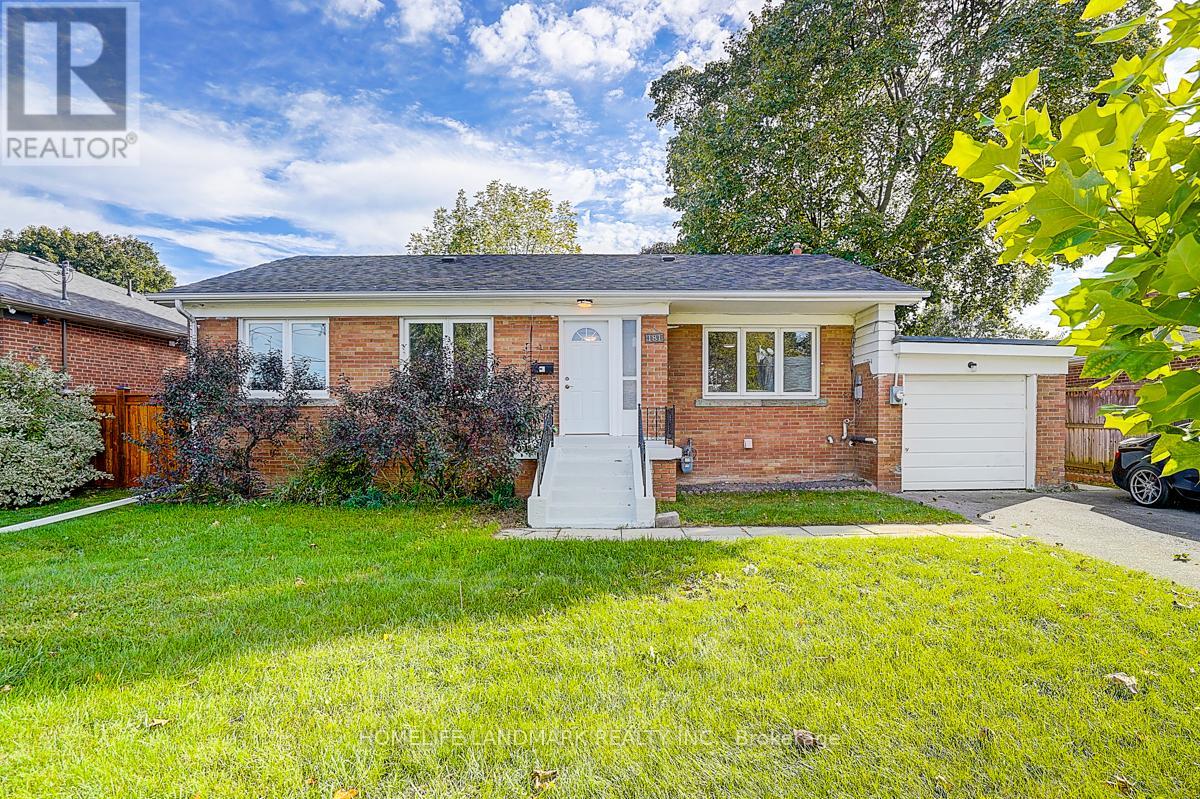 181 SEARLE AVENUE, Toronto, Ontario