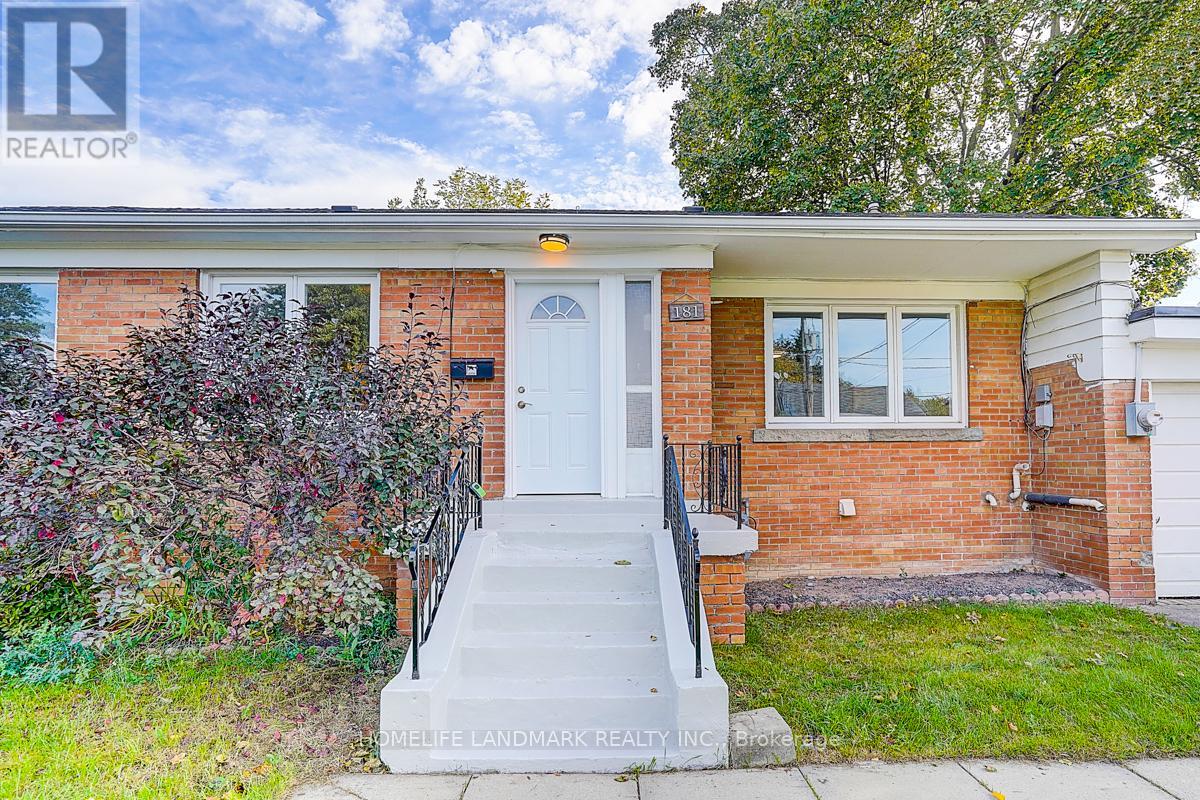 181 Searle Avenue, Toronto, Ontario  M3H 4B5 - Photo 2 - C12678522