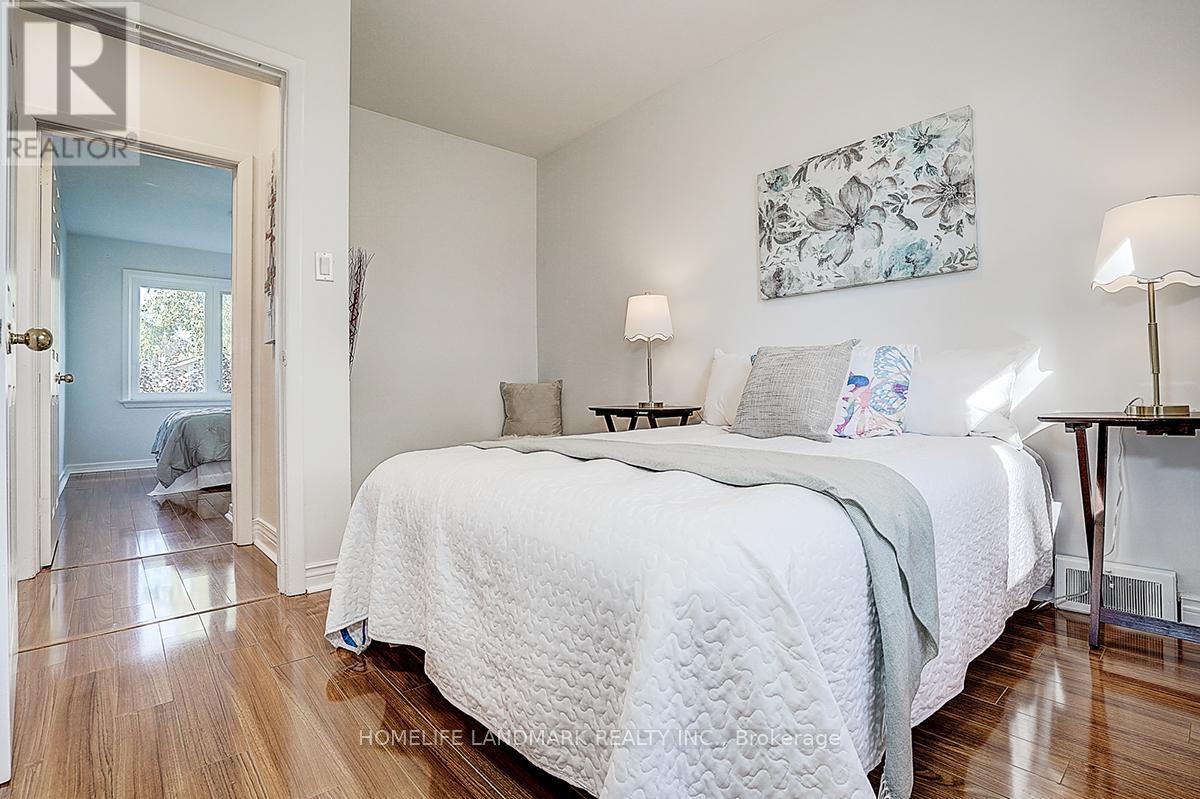 181 Searle Avenue, Toronto, Ontario  M3H 4B5 - Photo 22 - C12678522