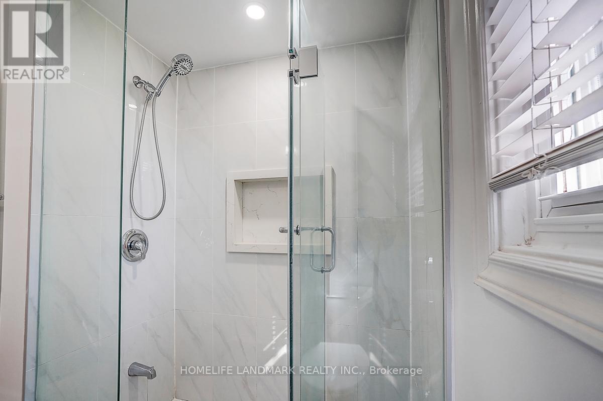 181 Searle Avenue, Toronto, Ontario  M3H 4B5 - Photo 25 - C12678522