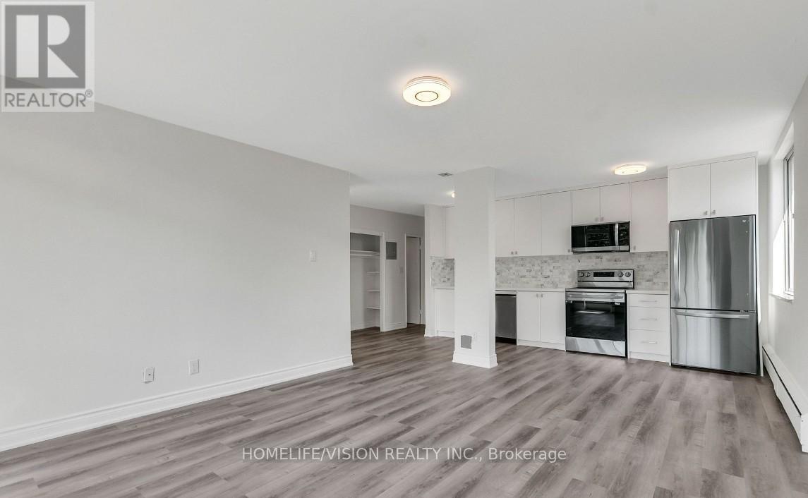 12 - 18 Kenrae Road, Toronto, Ontario  M4G 1Y1 - Photo 5 - C12678528