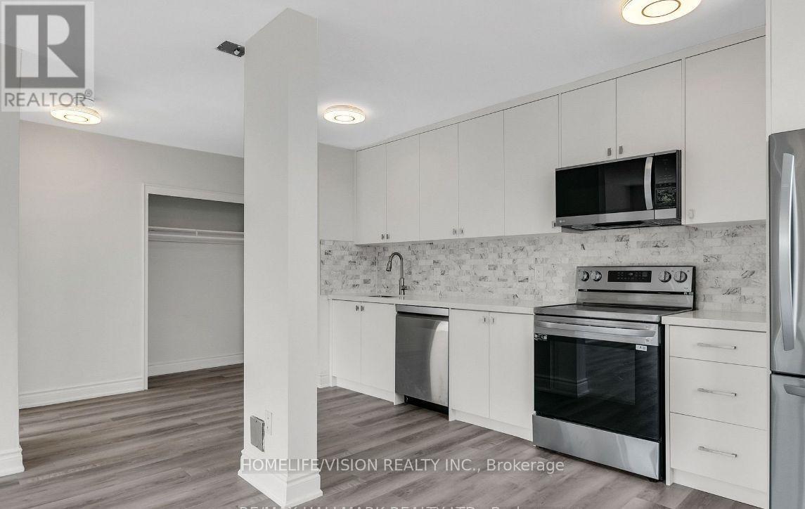 12 - 18 Kenrae Road, Toronto, Ontario  M4G 1Y1 - Photo 8 - C12678528