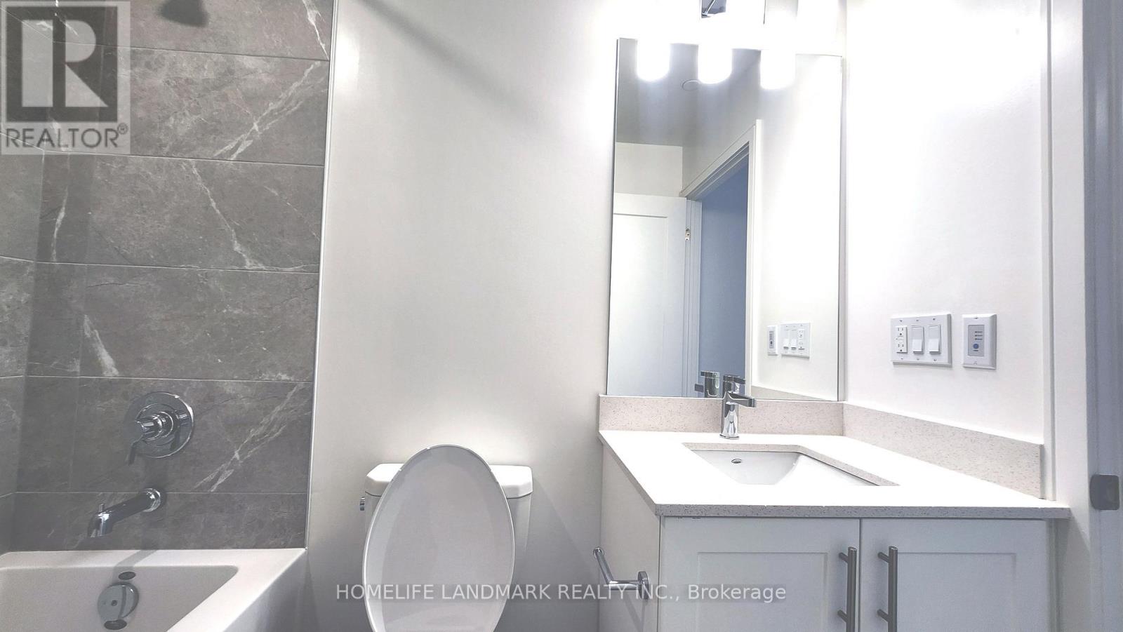 1006 - 715 Davis Drive, Newmarket, Ontario  L3Y 2R3 - Photo 10 - N12676596