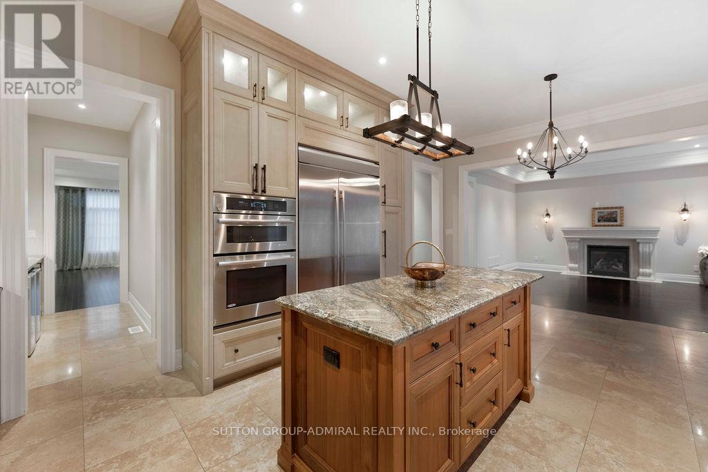 21 Day Lily Crescent, Richmond Hill, Ontario  L4C 0W3 - Photo 14 - N12677352