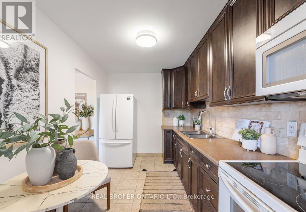 612 - 1660 Bloor Street, Mississauga, Ontario  L4X 1R9 - Photo 9 - W12640094