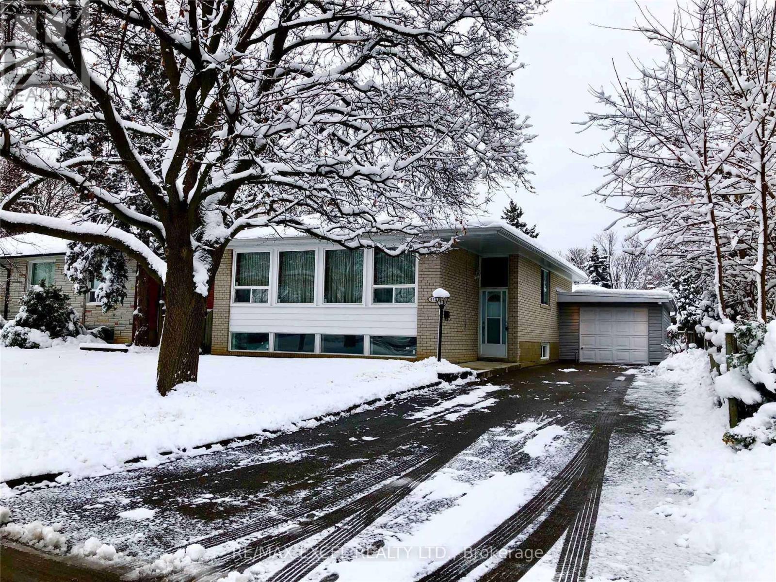 Main - 412 Balkan Road, Richmond Hill, Ontario  L4C 2P3 - Photo 1 - N12678504