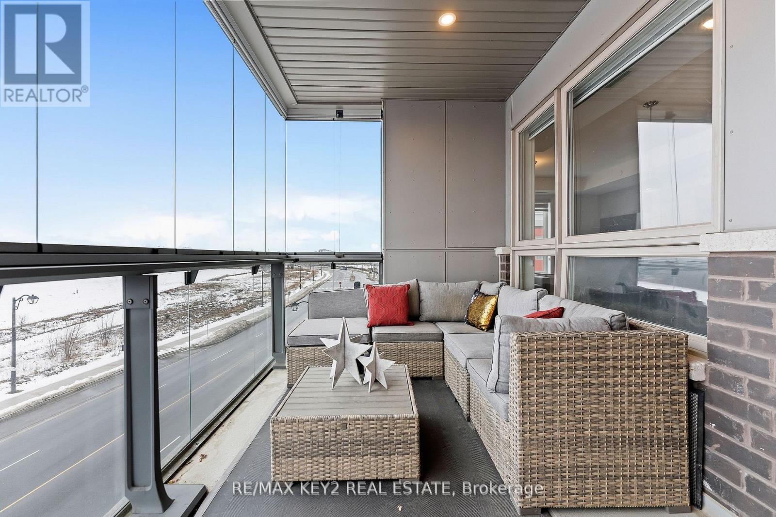 417 - 2 Adam Sellers Street, Markham, Ontario  L6B 1N2 - Photo 10 - N12678510