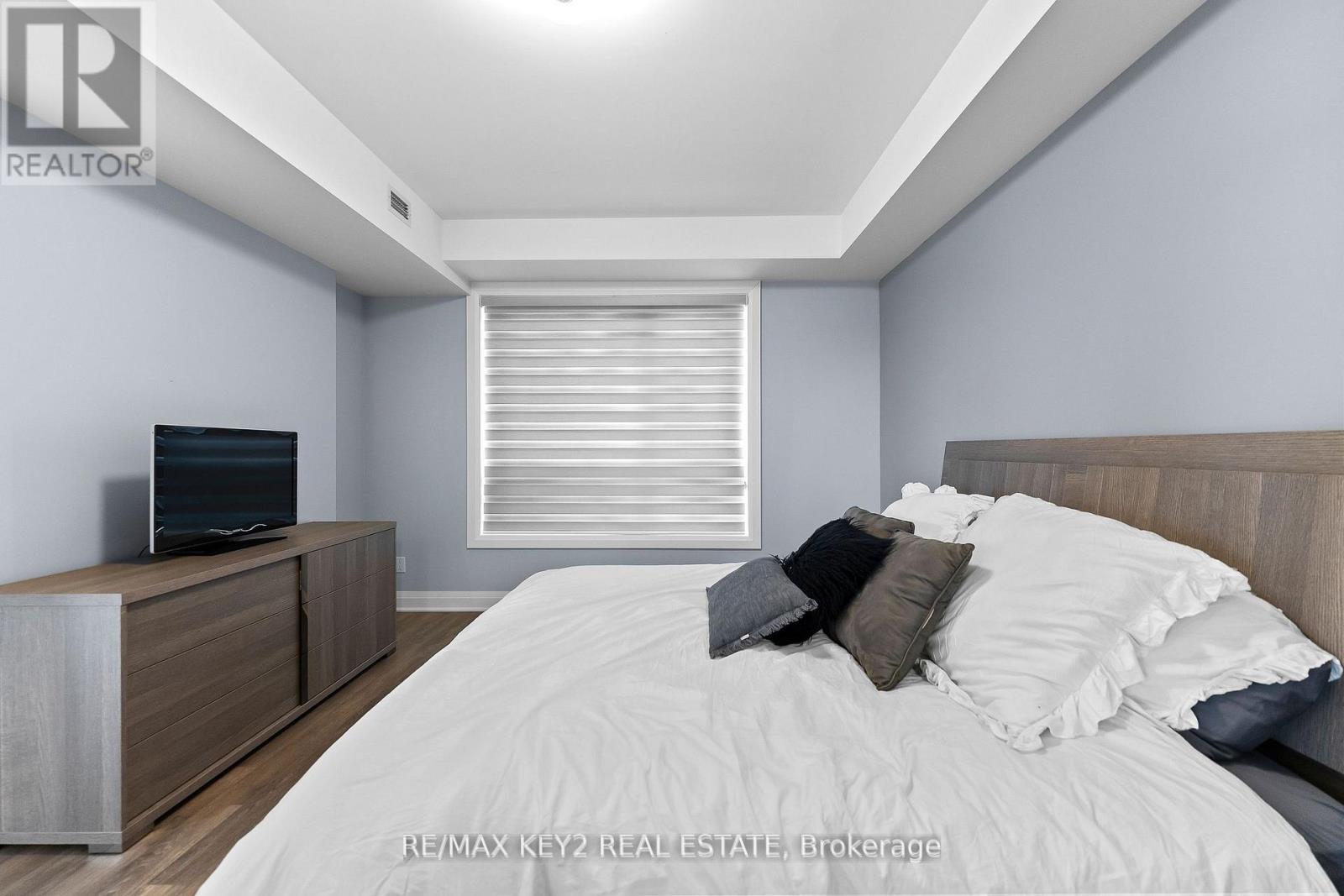 417 - 2 Adam Sellers Street, Markham, Ontario  L6B 1N2 - Photo 17 - N12678510