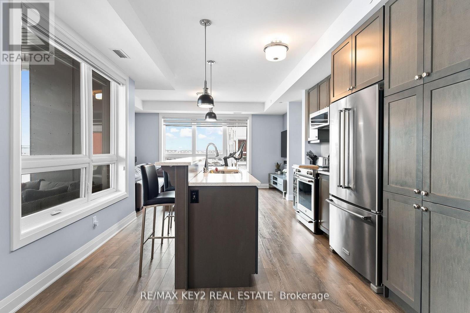 417 - 2 Adam Sellers Street, Markham, Ontario  L6B 1N2 - Photo 2 - N12678510