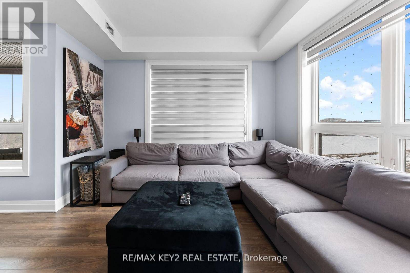 417 - 2 Adam Sellers Street, Markham, Ontario  L6B 1N2 - Photo 6 - N12678510